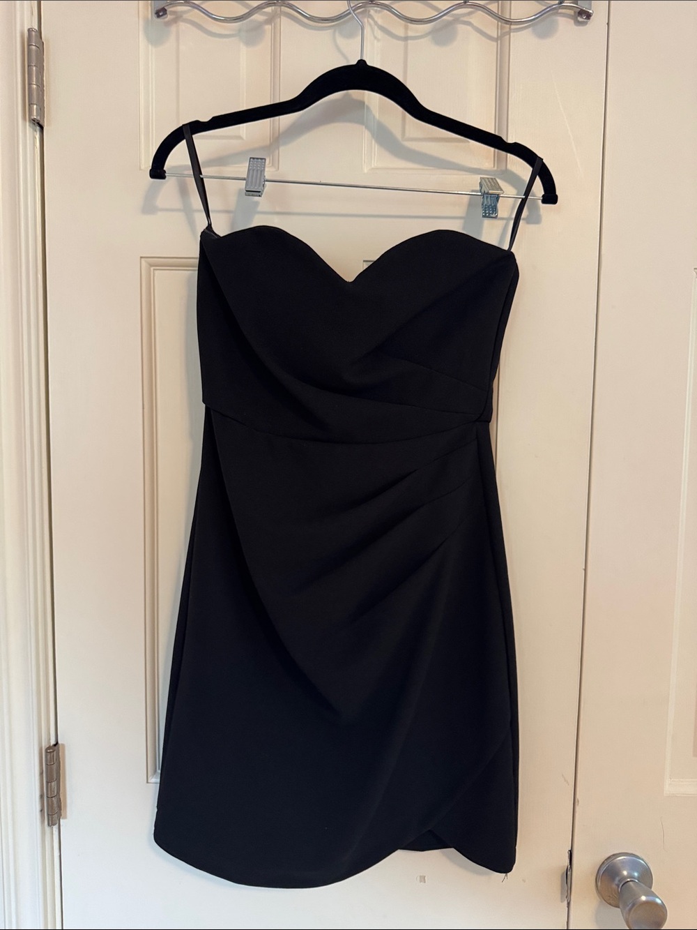 She + Sky Black Strapless Sweetheart Cocktail Dress